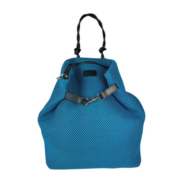 Sac à dos femme en tissu technique et cuir véritable, RIVA 36 pour la vente par DEVESÉ