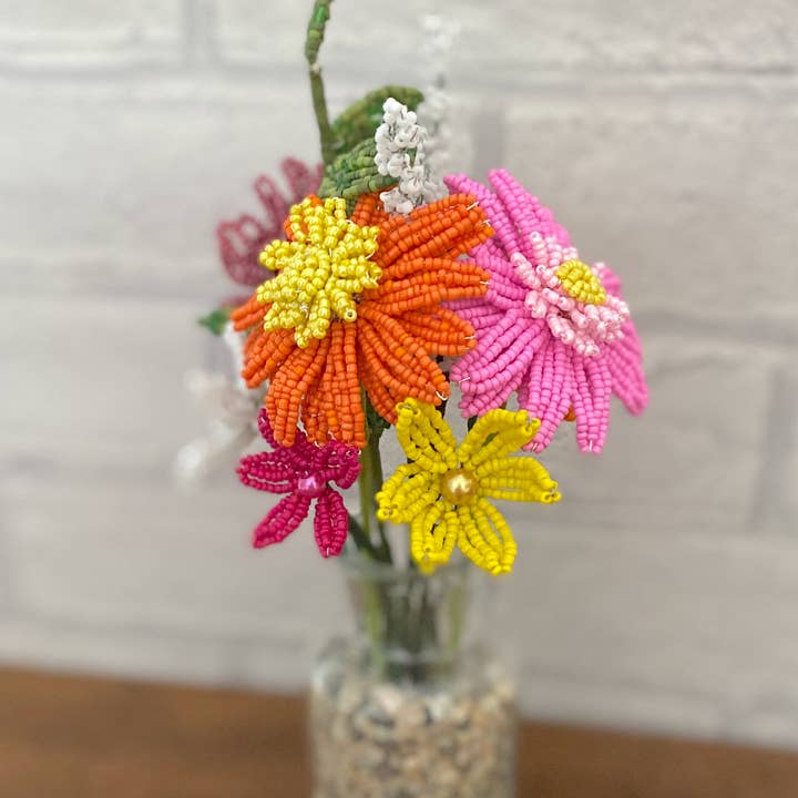 The Beaded Garden – wholesale DIY craft kit – Summer Days Vase Craft Kit. A Creative Gift Idea.1