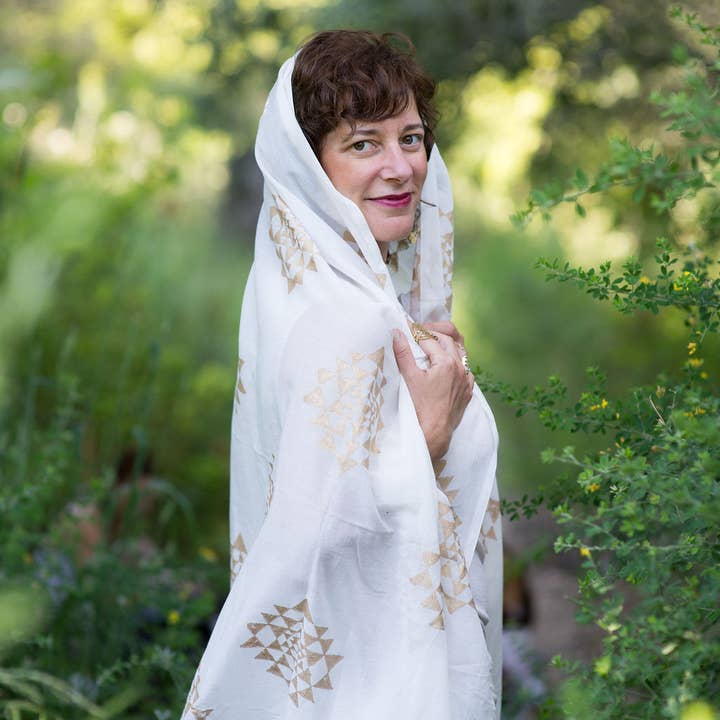 JAYA MOKSHA - Wholesale Scarf - Women's - Ivory Sri Yantra Scarf / Meditation /Wedding / Bridal Shawl3