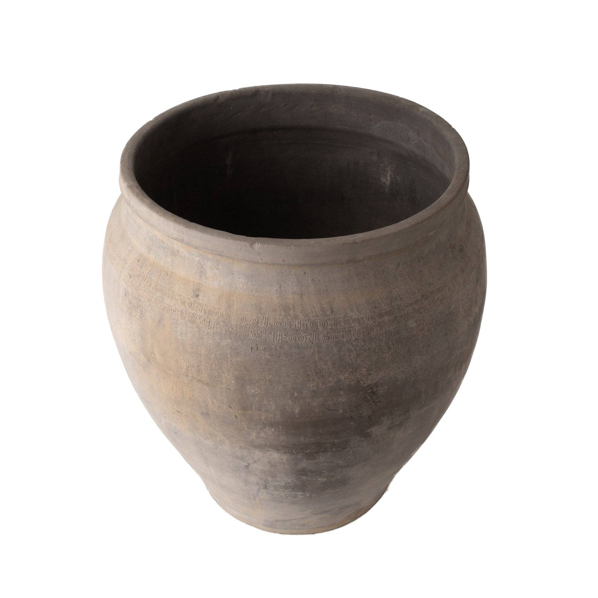 Grey Vintage Clay Pot   CN1155 for wholesale on Faire1
