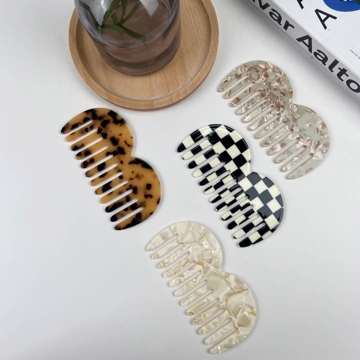 TheDivaSoap - Wholesale Hair Brush/Comb - M-shaped wide-tooth hair comb