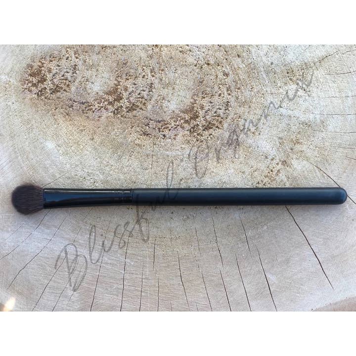 Blissful Organix Pennello per ombretto grande - Begin Brown Faux per la vendita all'ingrosso da parte di Blissful Organix