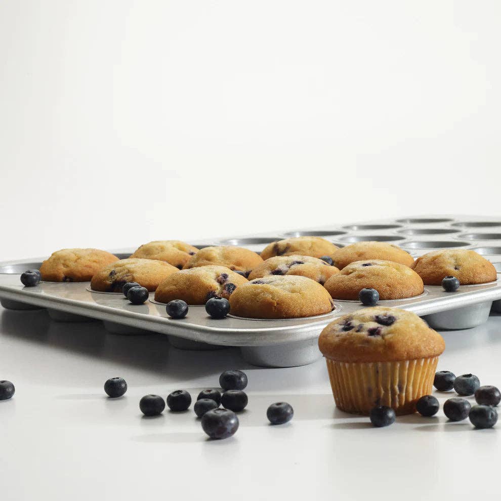 EcoQuality - Wholesale Cupcake/muffin tin - HMF-20E to 48T, 26ga Alum Steel, Silicone Glazed Muffin Pans, EA3