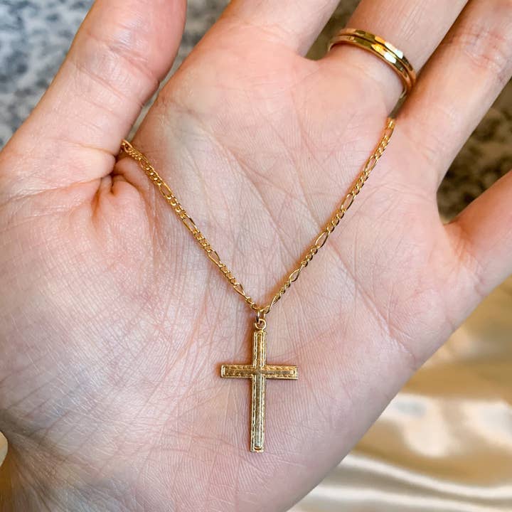 XO Hanalei - Wholesale Pendant/Charm Necklace - Men’s 14k Gold Filled Cross Necklace
