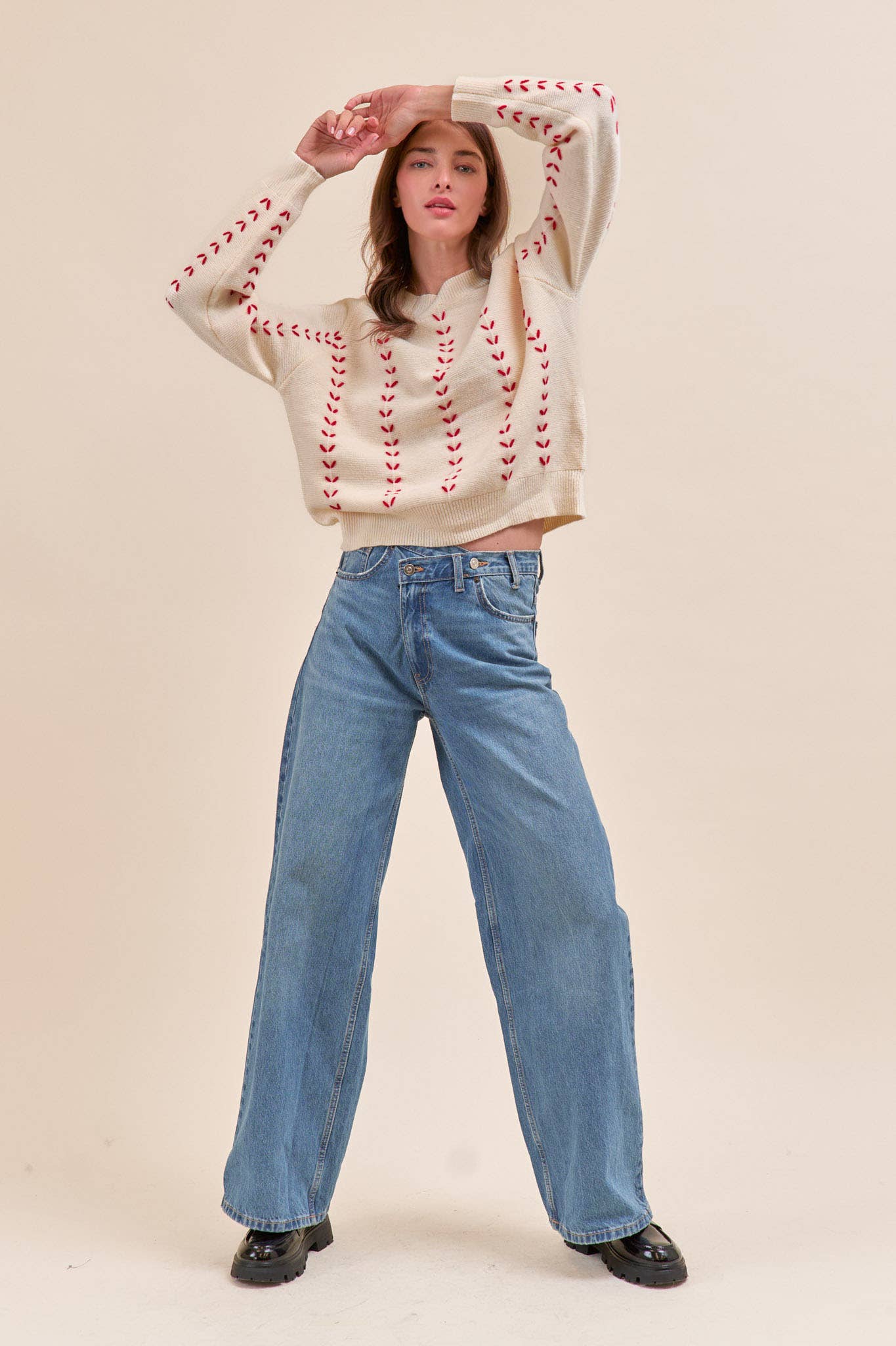 &MERCI - Wholesale Knit Sweater - Women's - EMBROIDERED LONG SLEEVE PULLOVER SWEATER MSW1117923