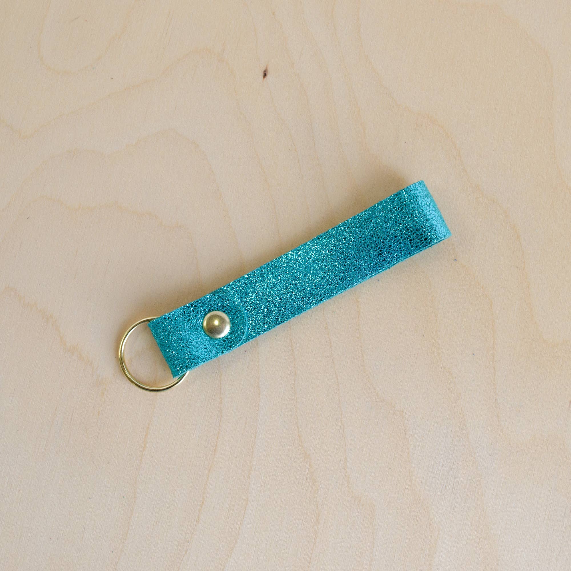 Studio Lowen – wholesale Keychain – Women's – Leather Loop Key Rings8