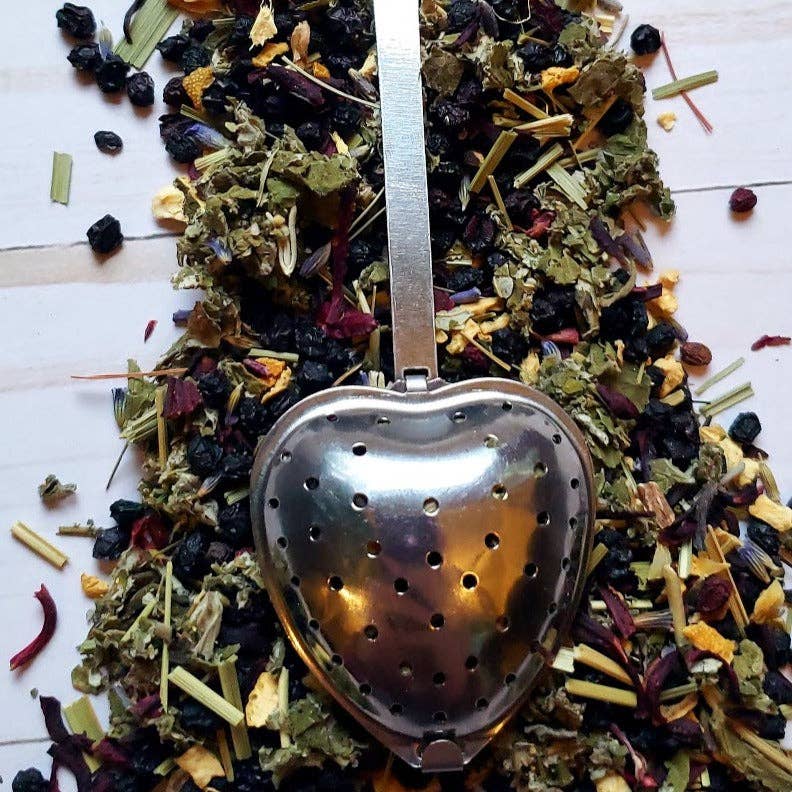 The Natural Mama Co. - Wholesale Tea Strainer/Infuser - Heart Shaped Tea Infuser3