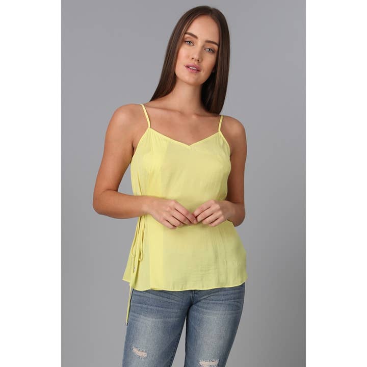 Top de tirantes detallado para venta al por mayor de Naked Zebra Rack