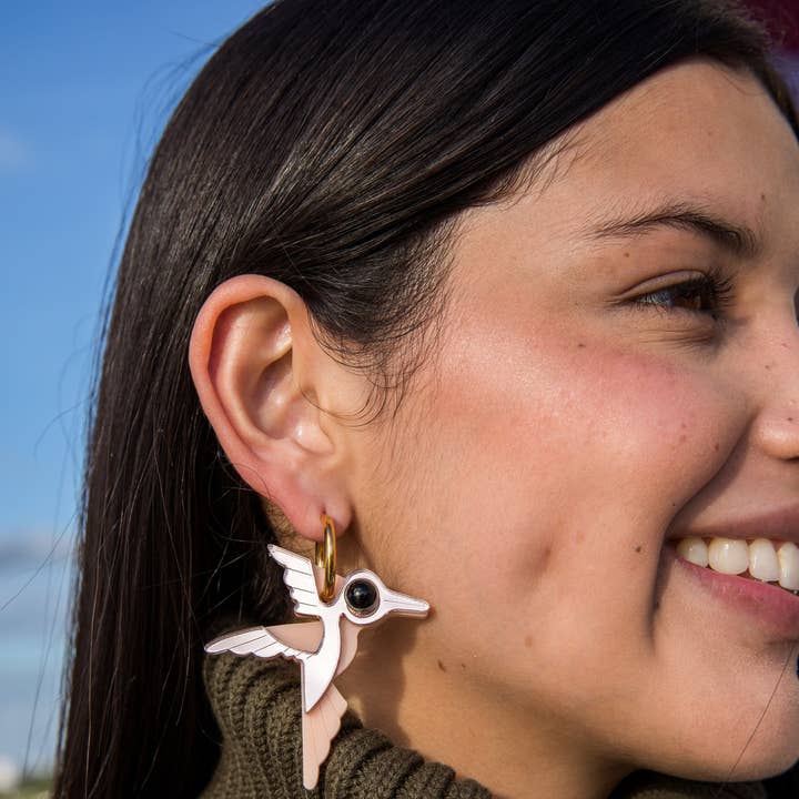 Tribe + Temple – wholesale Hoop-örhängen – Hummingbird Hoop Örhängen Blush + Rose Gold