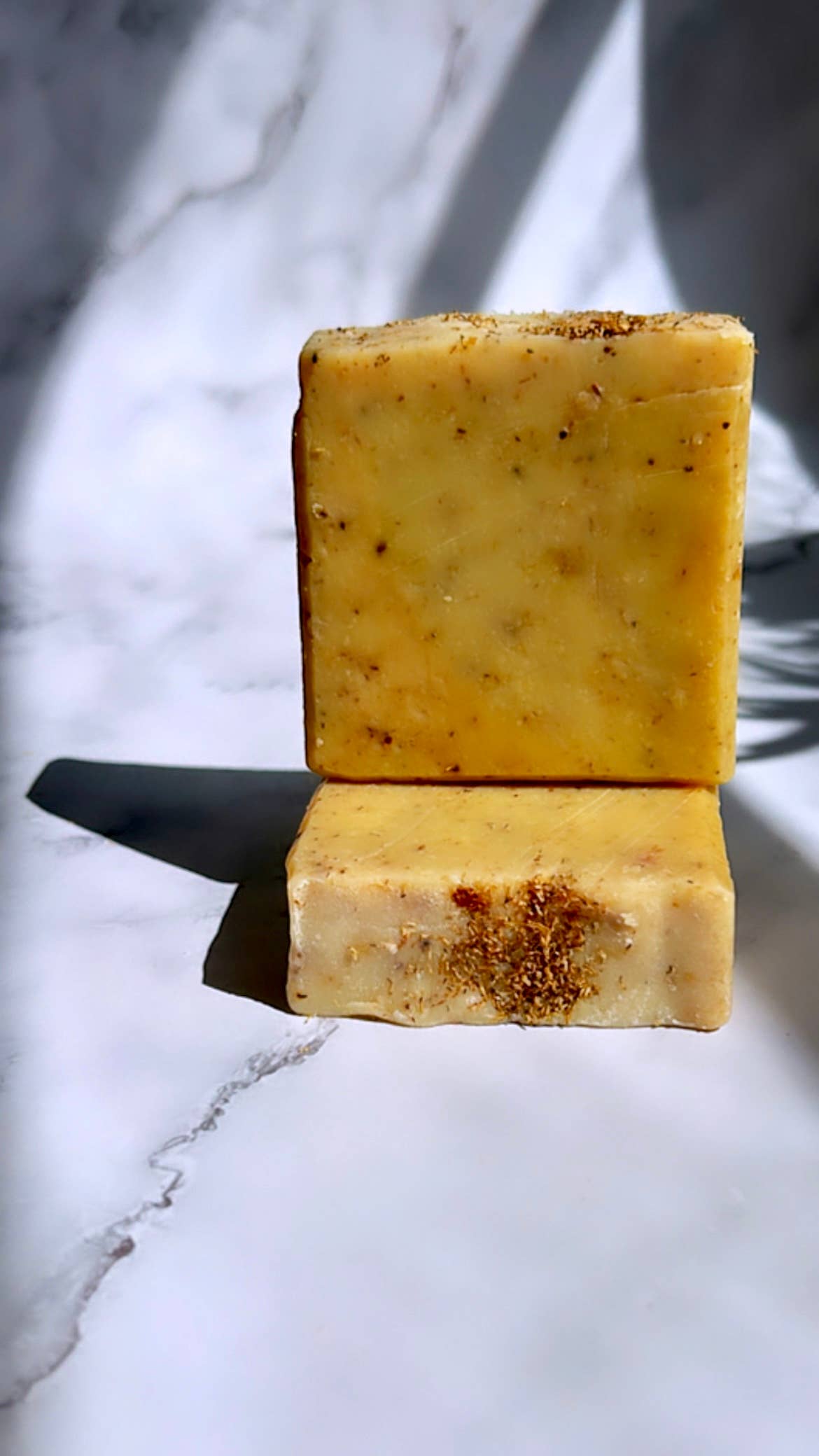 LaVic Organics - Wholesale Bar Soap - Eczema relief Bar | Chamomile Soap1