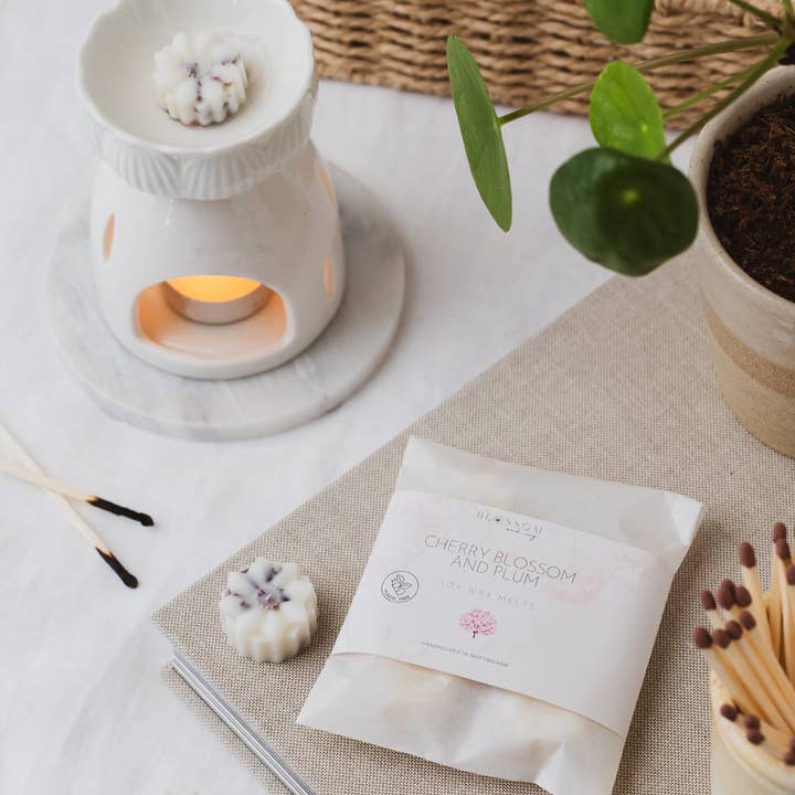 Blossom & Ivy Botanicals - Wholesale Wax Melt - Cherry Blossom & Plum | Botanical Soy Wax Melts