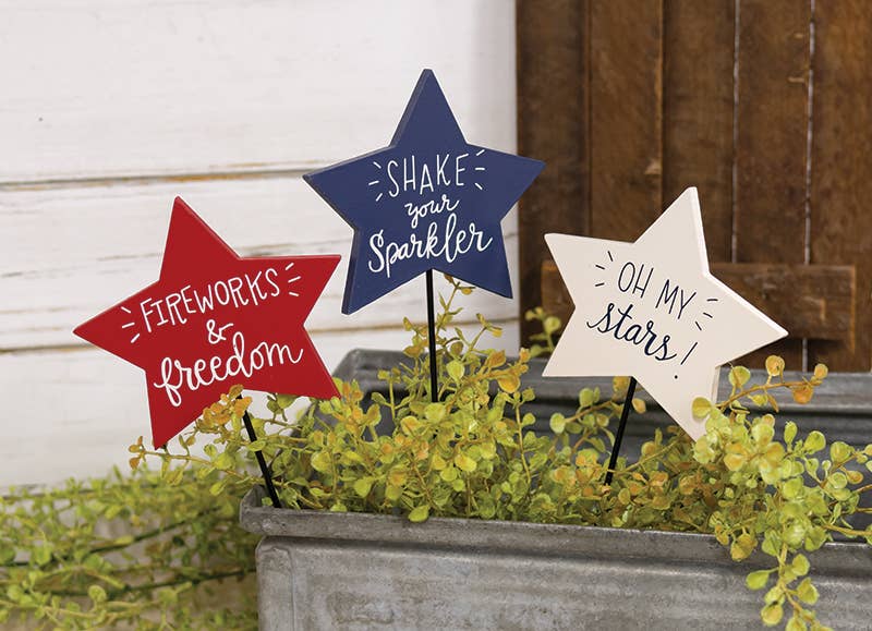 The Hearthside Collection - Venta al por mayor Postes de jardín/césped - Estaca para plantas Patriotic Star, 3 unidades1
