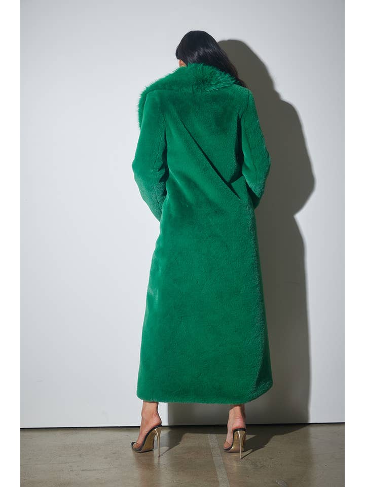 WFFS - Wholesale Coat - Women's - Faux Fur Long Coat with Pockets4