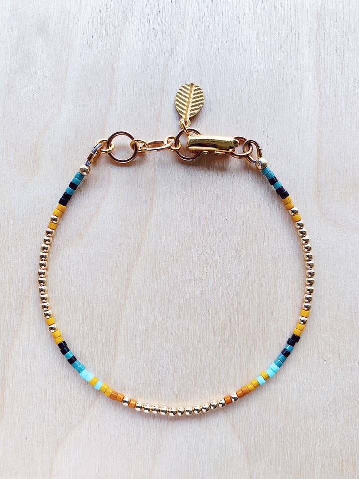 Gylden Slange Armbånd - Ø - Glas + Guld Fyld Perler for engroshandel hos On the Lookout Jewelry