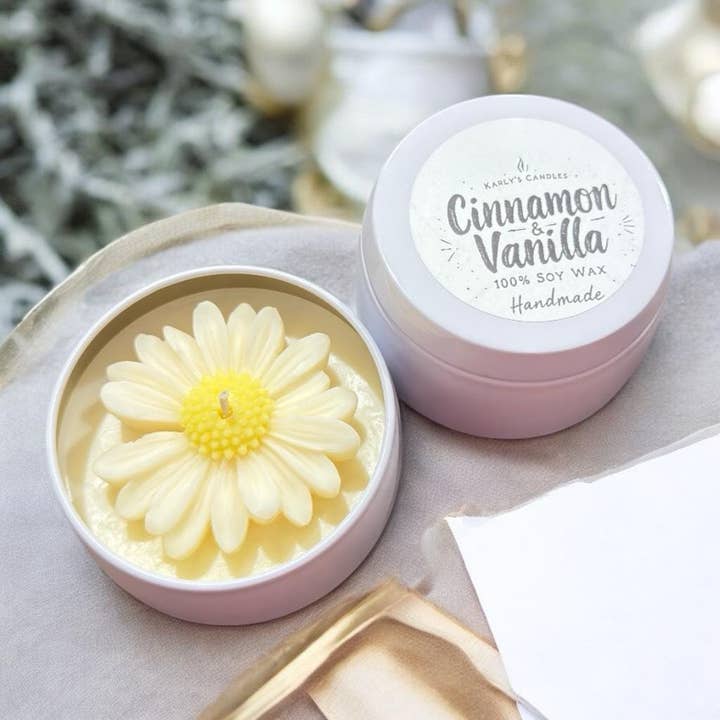 Karly’s Candles - Wholesale Party gift - Daisy Soy Wax Candles 4 oz - Baby, Bridal & Wedding Favors1
