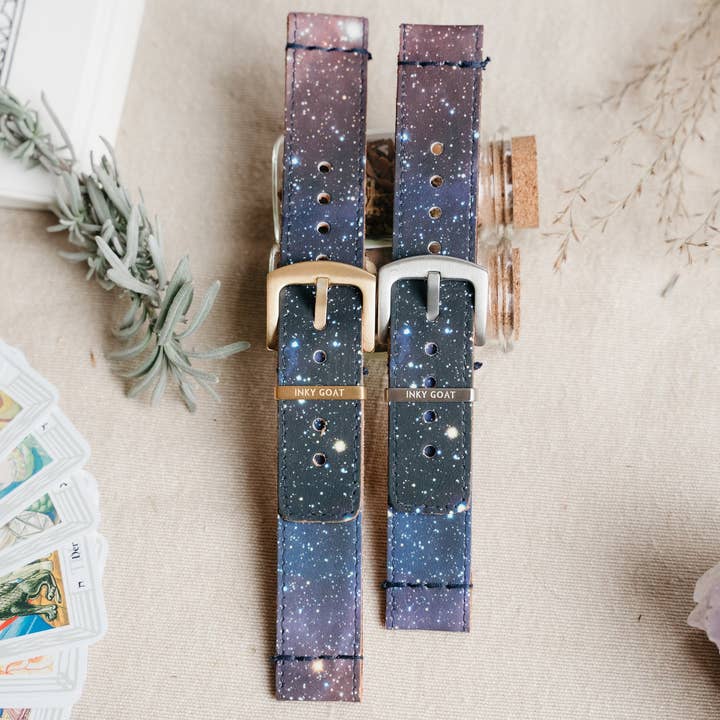 Bracelet de montre en cuir Garmin Galaxy Style pour la vente par Inky Goat