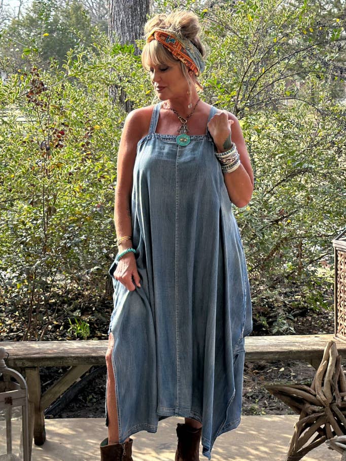 Crossing Paths Dress - Chambray and other Purchase Wholesale chambray dress. Free Returns & Net 60 Terms on Faire trending on Faire.