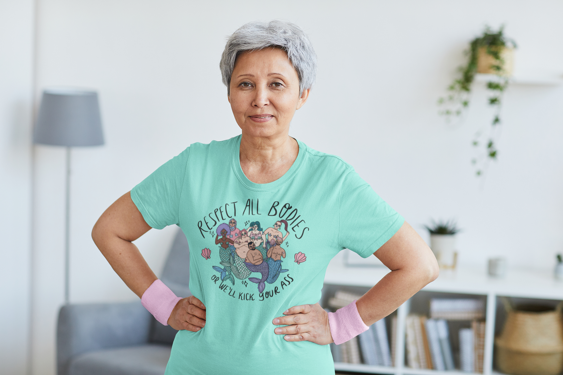 Chiaralascura – wholesale T-shirts med screentryck – Dam – Unisex t-shirt i ekologisk bomull med Body Positive sjöjungfruar12