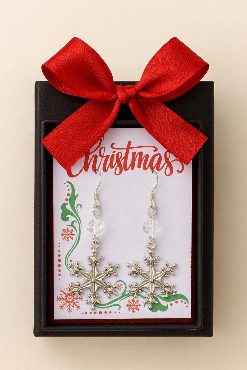 Bad Apple Designs – wholesale Smycken – Snöflingeörhängen & Halsband Vinterbröllop Något Blått3