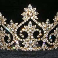 #13600 Royal Court Tiara - Oro per la vendita all'ingrosso da parte di Bridal Store Jewelry