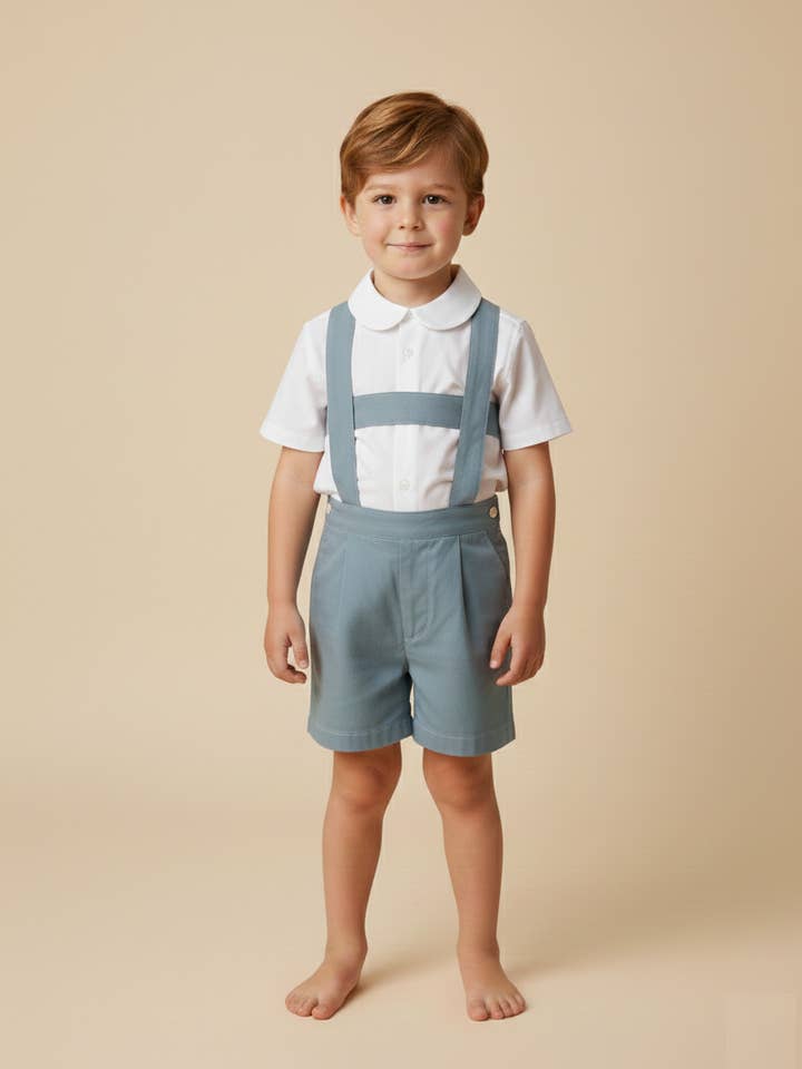 Shorts à revers Océan pour la vente par Maria Chicória