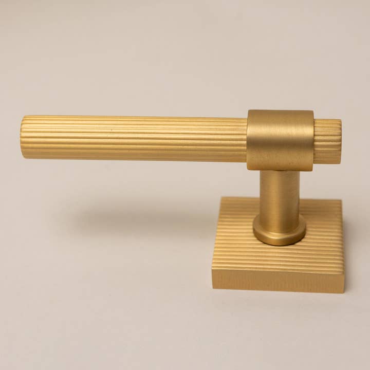 Satin Brass Straight Knurled Lever Handles - Solid Brass for wholesale by Brass bee