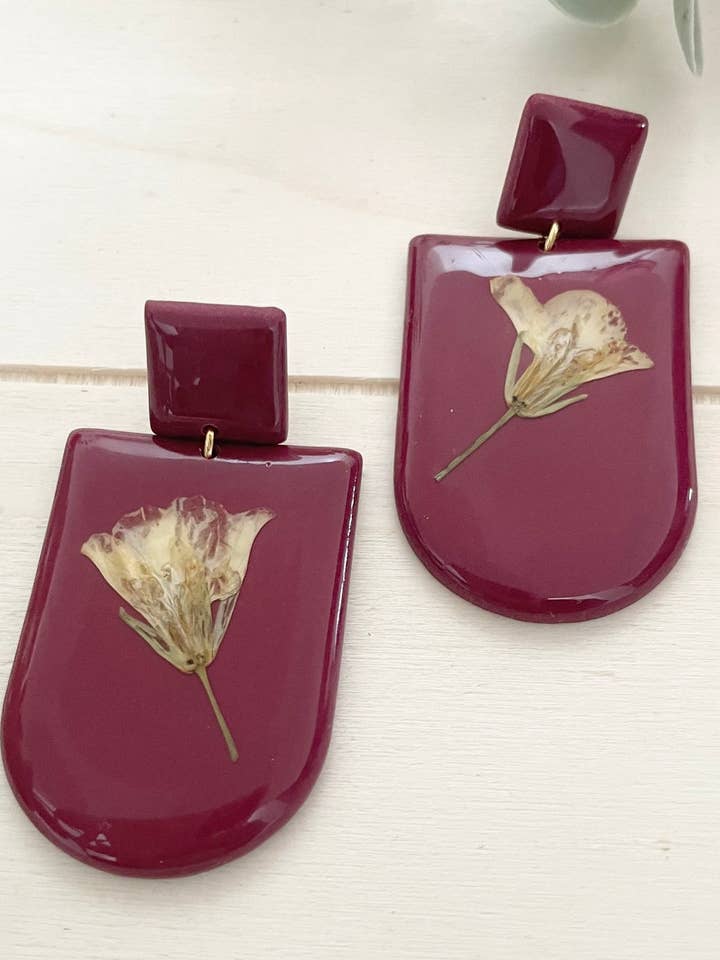 Cole (with real Cole flowers) for wholesale by SODADE design