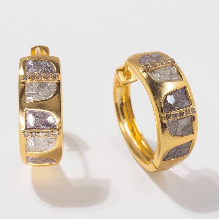 Boucles d'oreilles créoles Maha en vermeil pour la vente par Shana Gulati Jewelry