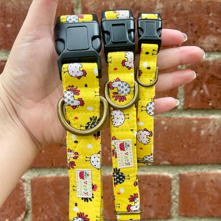 Very Vintage Designs - Vente Collier – chat et chien - Collier pour chien de ferme jaune – Motif poulet – Fait main en organique aux États-Unis1