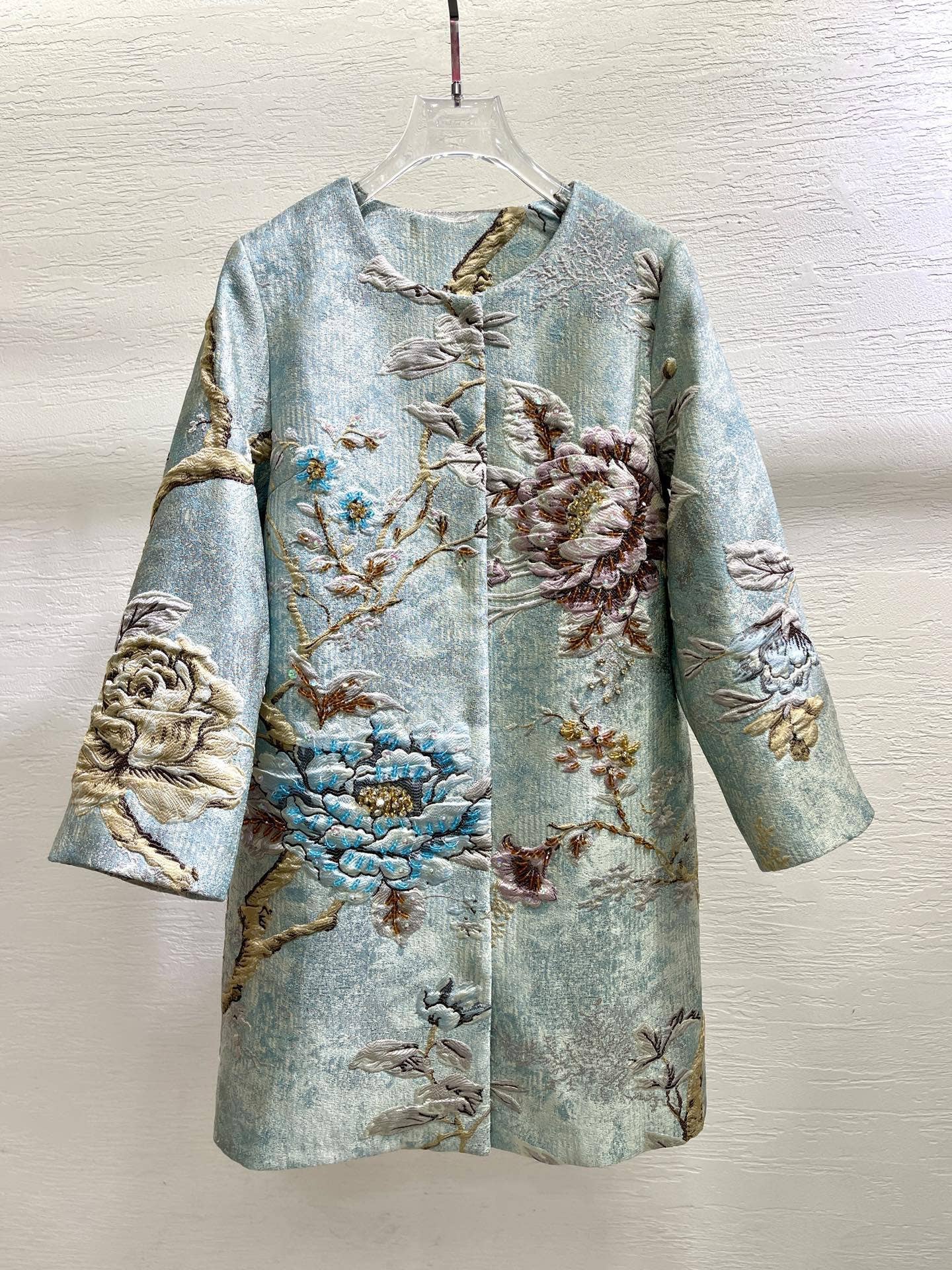 Productseeker - Vente Robe – femme - Coupe-vent fleuri à perles CT102Y avec charme à col rond13