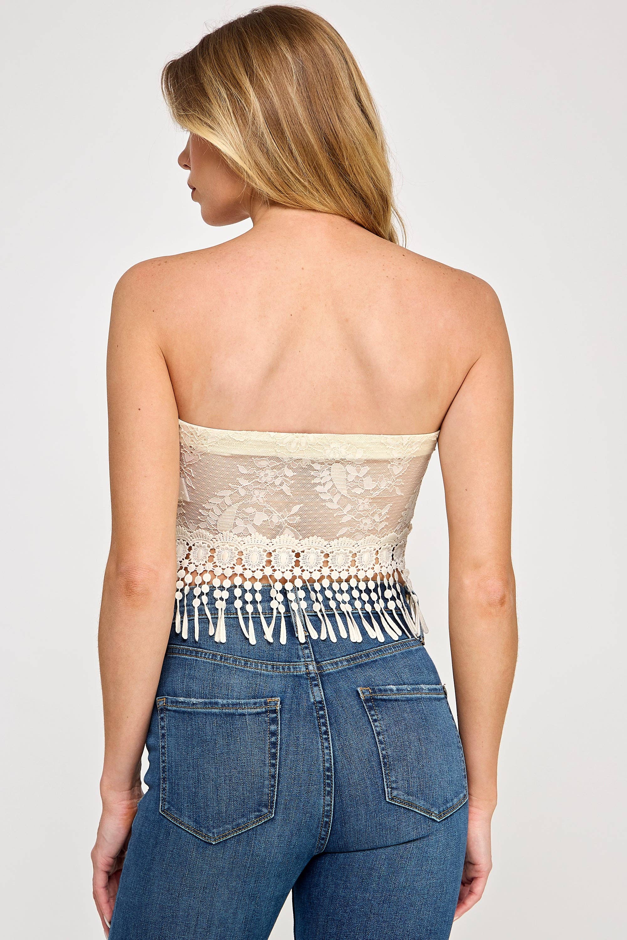 Vestis M – Engroshandel Bluse - Dame – Ibiza Tube Top - Stropløs Hæklet Frynse Bandeau4