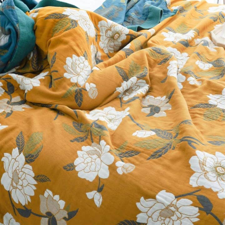 Moderny - Wholesale Quilt - Sunshine Floral Quilt