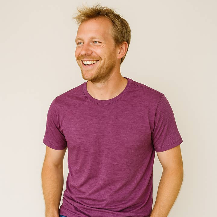 T-Shirt Herren zwetschke, Merinowolle & Seide (bio/GOTS) für den Großhandel von Glückskind