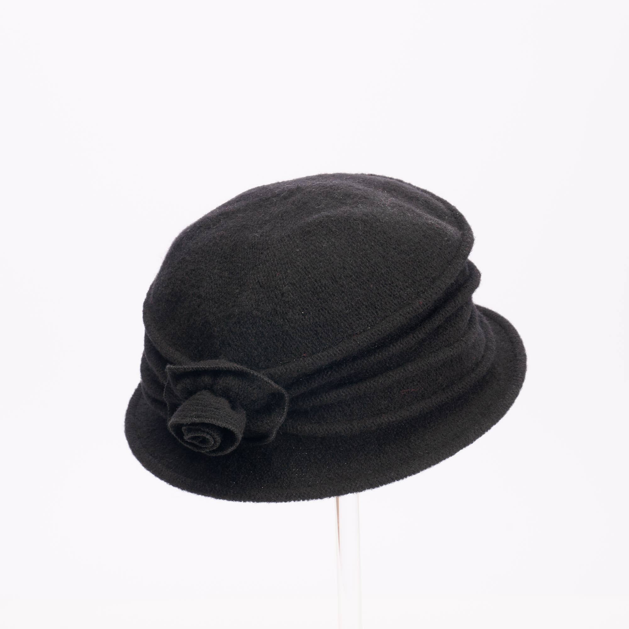KaKyCo – wholesale Cloche hat – Unisex – Bucket Soft wool pull on hat | 7565701