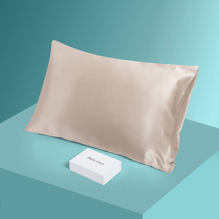 Hola Coco Mulberry Silk Pillowcase for wholesale by Hola Coco