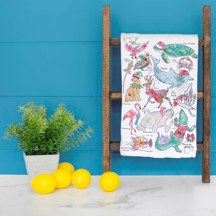 Avery's Home - Wholesale Tea Towel - Christmas Florida Critters Holiday Kitchen Décor Tea Towel4