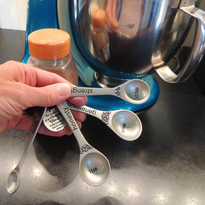 Abbey + CA Gift - Wholesale Measuring Spoon - Amazing Woman Measuring Spoons5