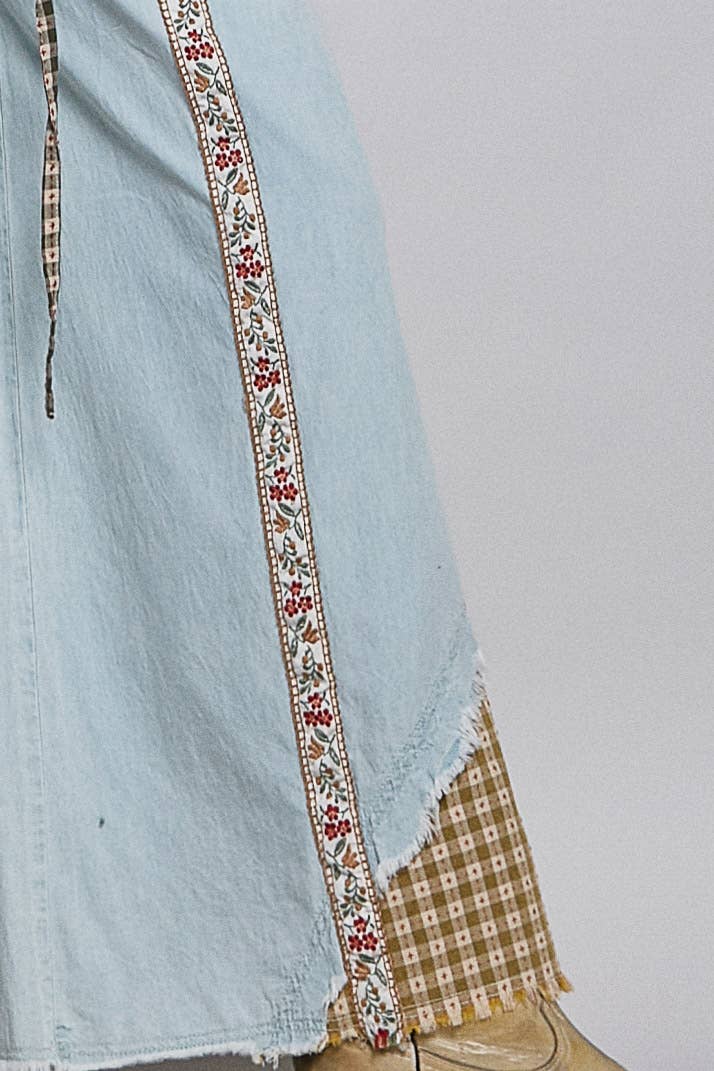 Pol Clothing - Wholesale Pants - Women's - Contrast Buckle Back Floral Trim Down Woven Pants6