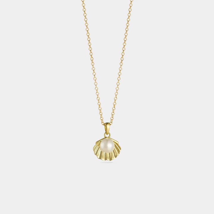 Perimade & Co. LLC - Wholesale Pendant/Charm Necklace - Seashell Pearl Beach Pendant Necklace in 925 Sterling Silver