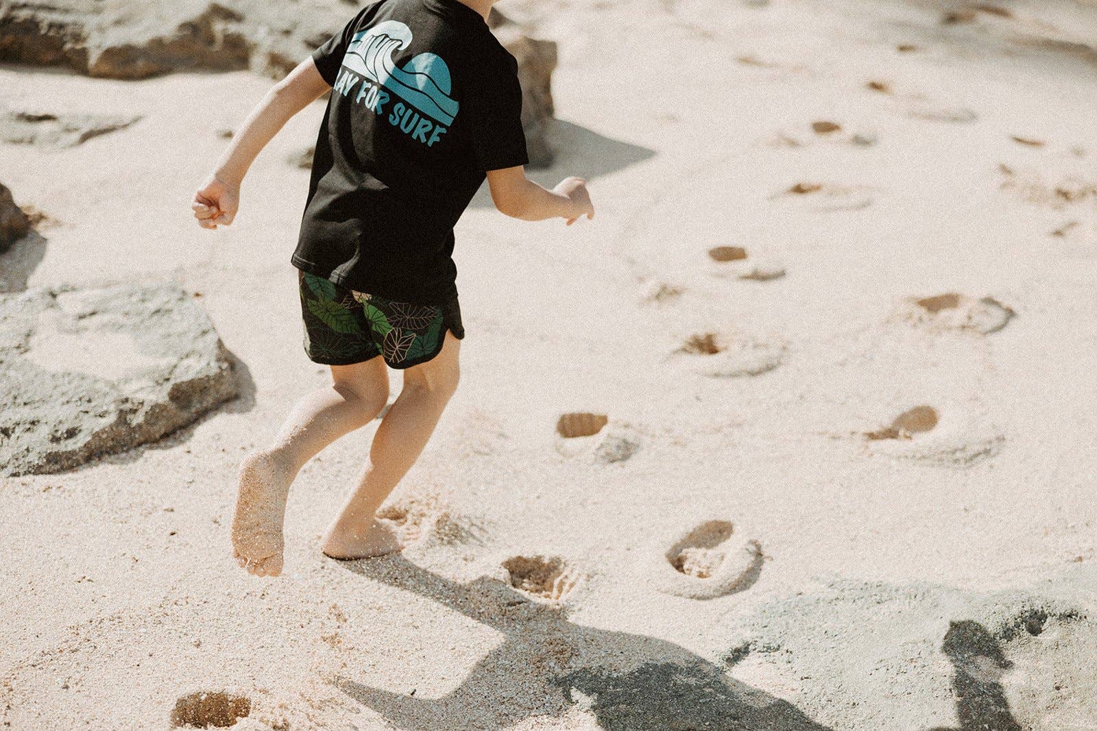 REIGN + Skye - Wholesale Screen Printed T-Shirt - Kids - Pray For Surf Tee2