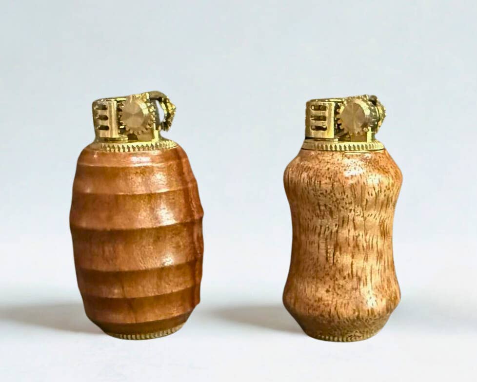 2R BAR – wholesale Lighter – Colorado Aspen Vintage Trench Lighter