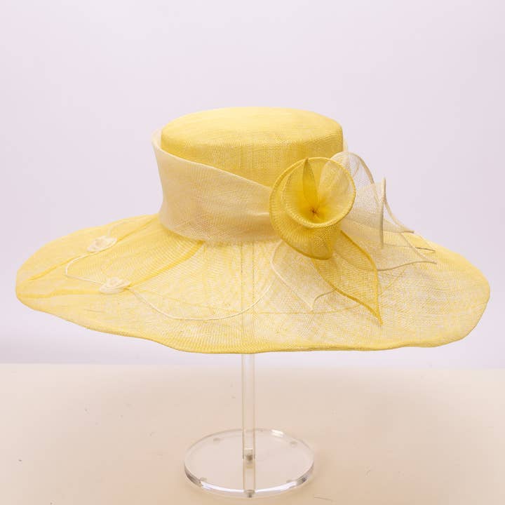 KaKyCo - Wholesale Fascinator Hat - Women's - 117138 | Two tone Callalily Adorned Wide Soft Sinamay Hats