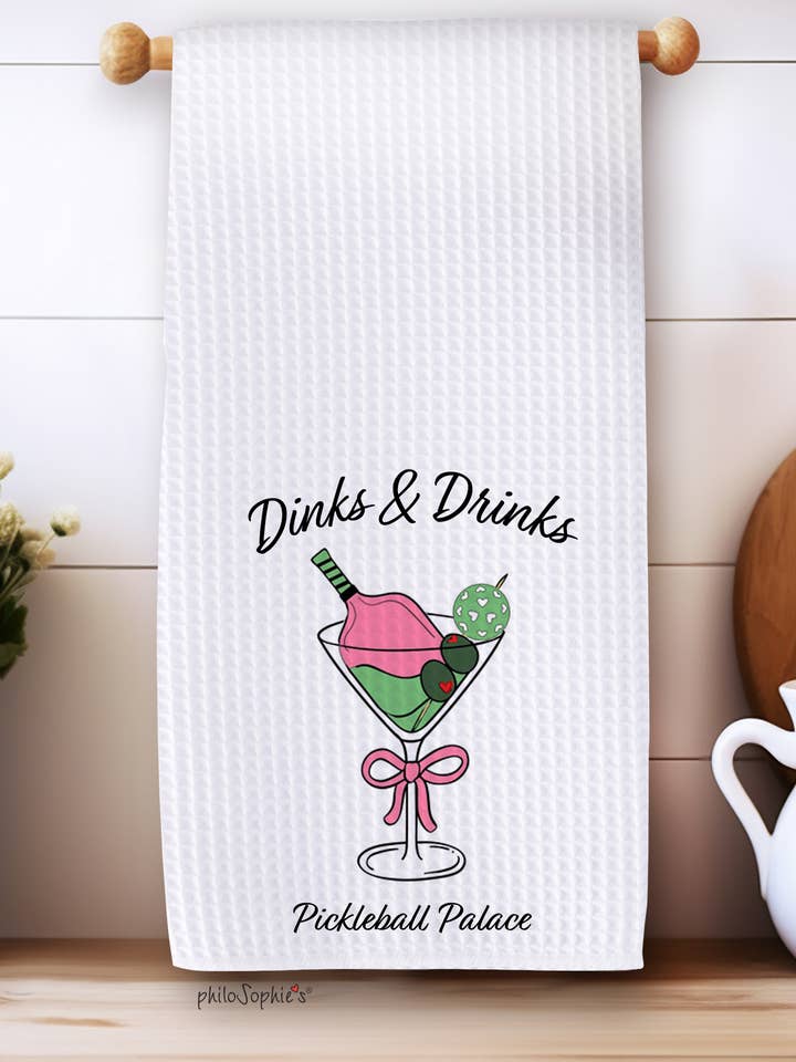 Dinks & Drinks - Gratis Navnebroderet Vaffelhåndklæde - Pickleball for engroshandel hos philoSophie's Stationery & Gifts