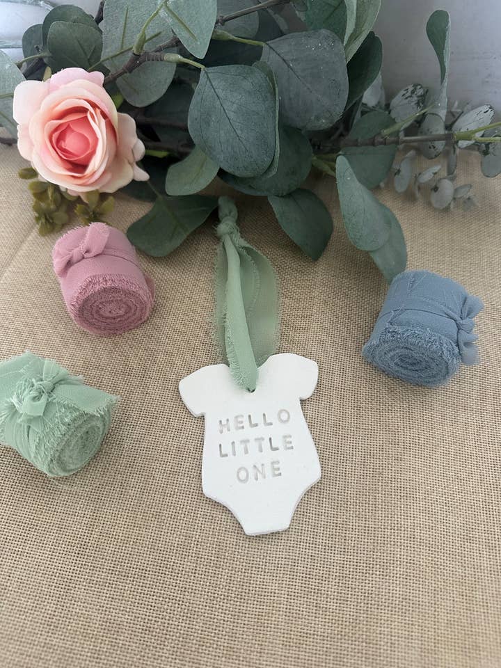 Ny babydekoration, babyshowerpresent, barnkammardekoration för wholesale av Amberleigh Home Crafts