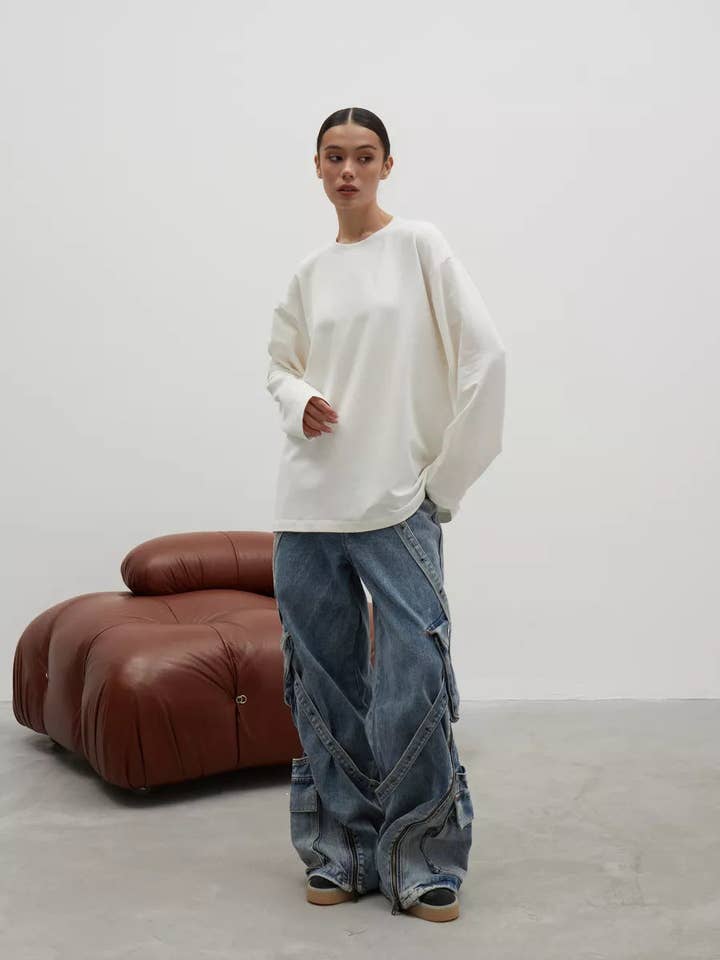 Suhkasana - Wholesale T-Shirt - Women's - Heavyweight Cotton Long Sleeve Crewneck Oversized T Shirt6