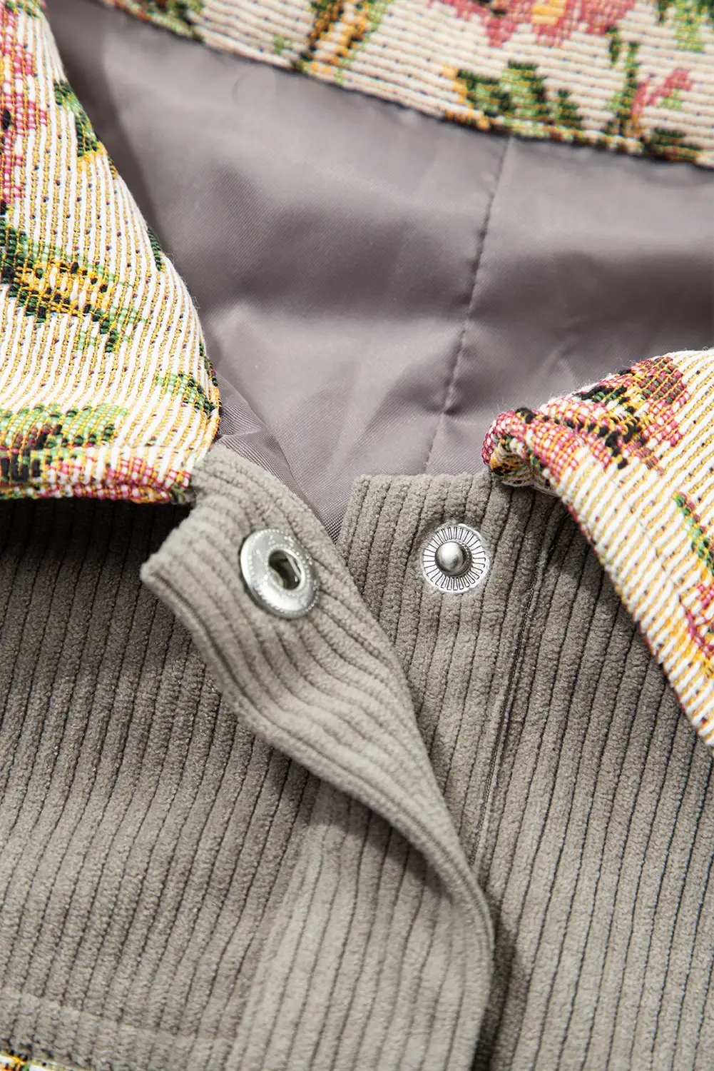 Gris moyen Veste Vintage Patchwork Floral en Velours Côtelé en vente sur Faire5