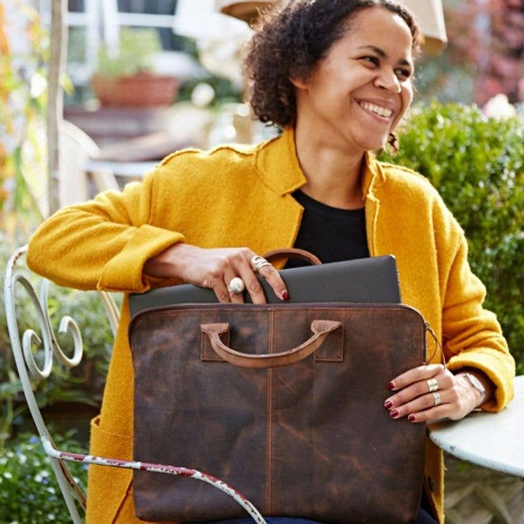 The Paper High Gift Company Limited - Vendita all'ingrosso Borsa per laptop - Donna - Custodia per laptop in pelle di bufalo 15 pollici - fatta a mano0