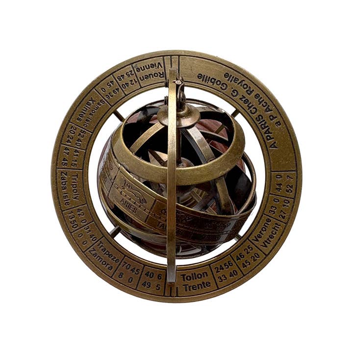 Madison Bay Co. - Historical Home Decor Reproductions - Venta al por mayor Decoración de escritorio - Niños y bebés - Esfera Armilar de Latón Antiguo de 5-1/4" para Escritorio con Zodiaco