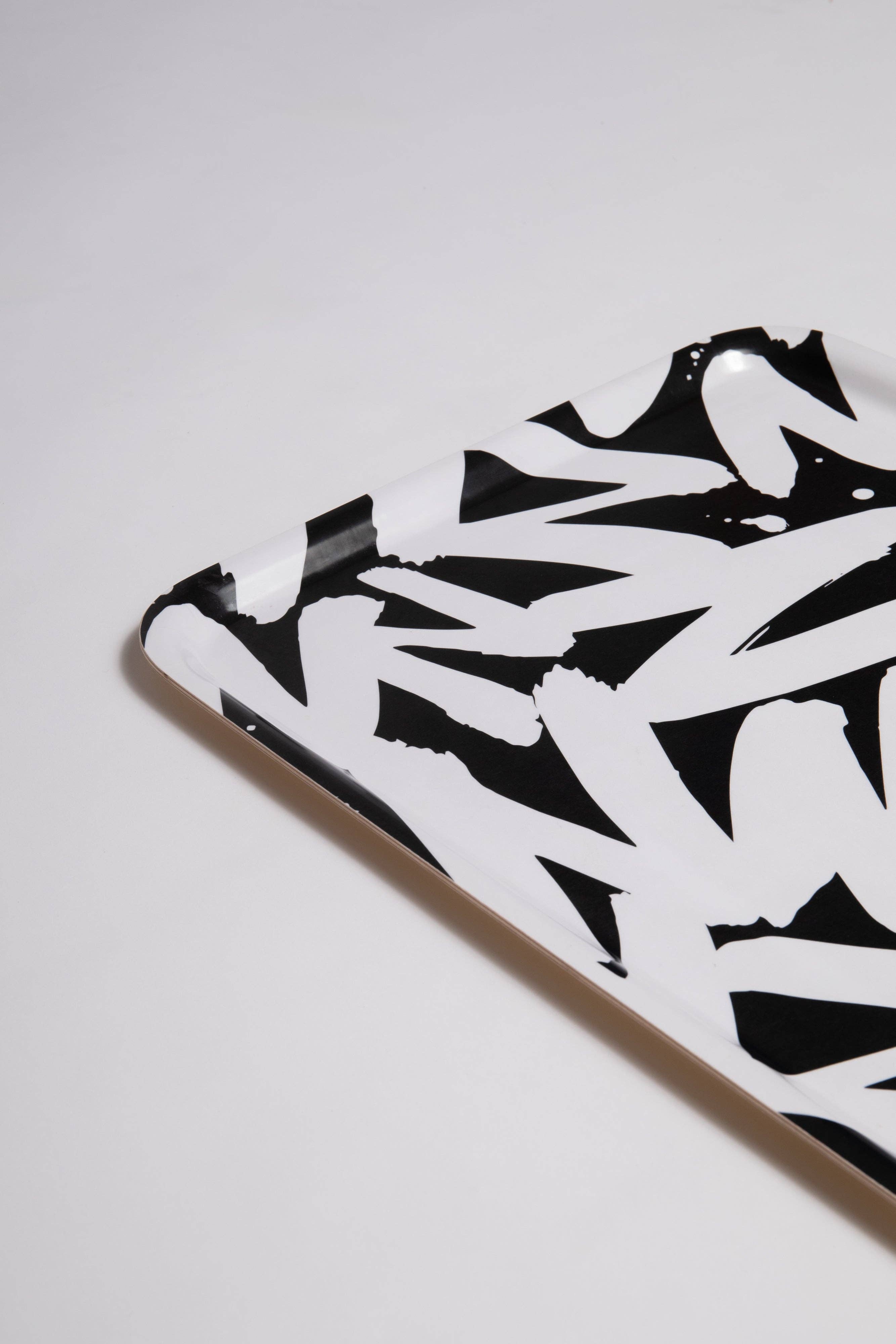 Irregular Sleep Pattern – wholesale Serving tray – Breakfast Tray in Mono 48 x 37cm3