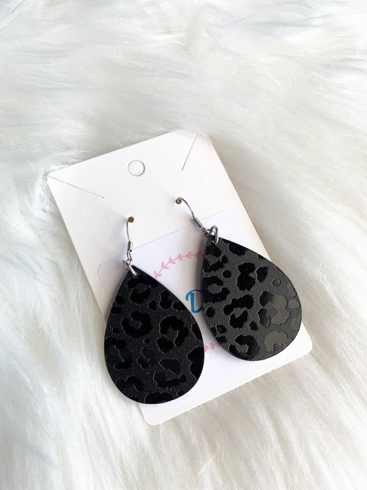 Léopard noir sur noir pour la vente par 269 Design